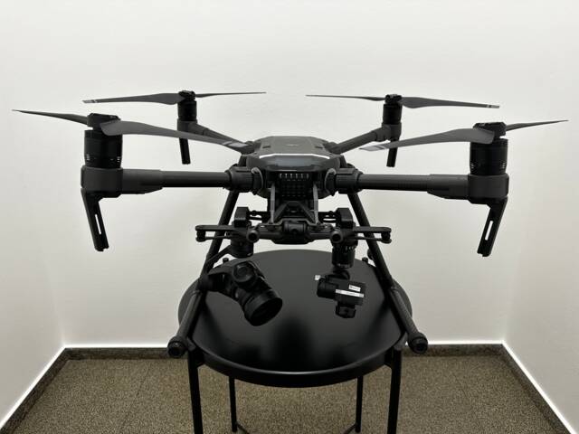 Dron DJI Matrice 210 včetně kamer a příslušenství