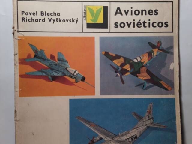 Aviones soviéticos Albatros Blecha Vyškovský 1974