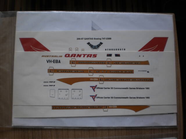 Boeing 747 Qantas, obtisky 1:200.