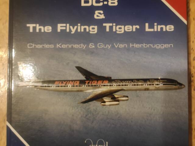 DC-8 & The Flying Tiger Line