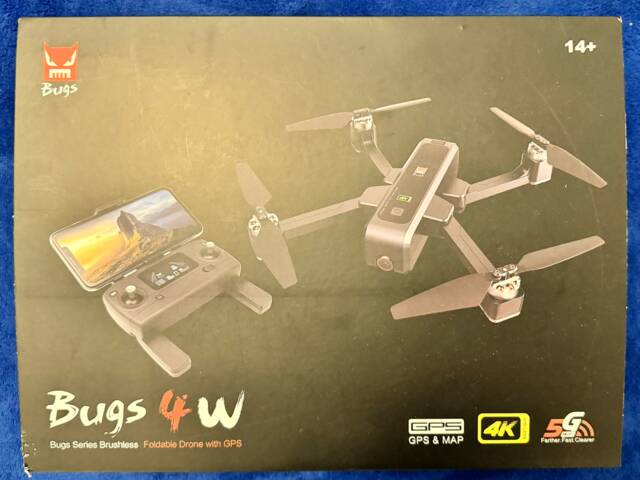 Dron Bugs 4W