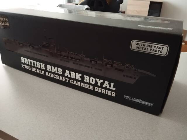 Forces of valor 1:700 HMS Ark Royal