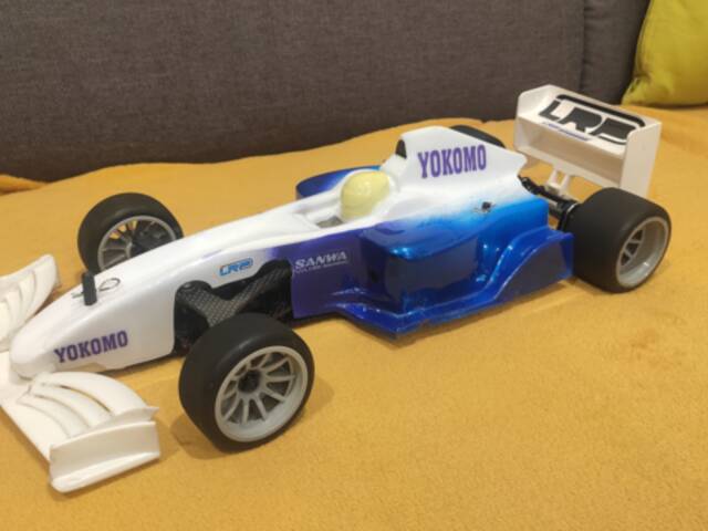 Formula F1 Yokomo YR10F