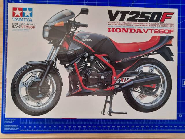 HONDA VT250F