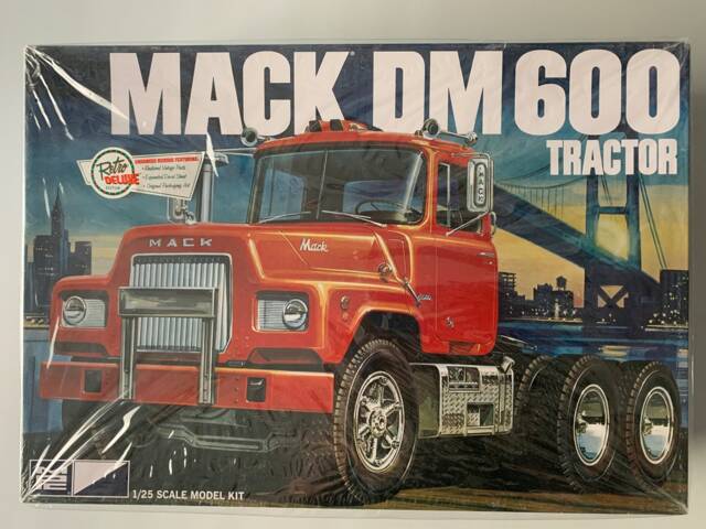MACK DM-600 AMT 1/25 MPC 859/06