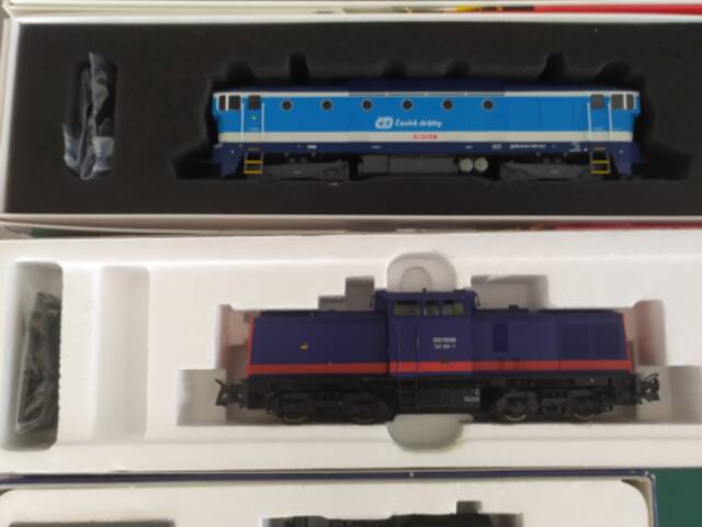lokomotivy, Railtrans prodána