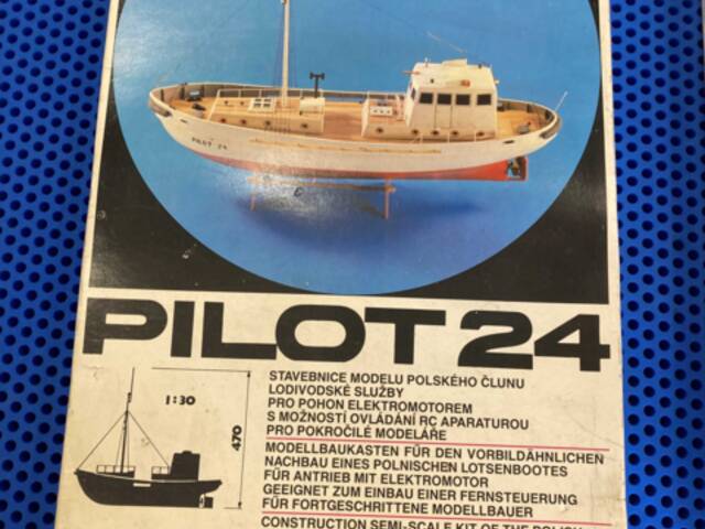 PILOT 24
