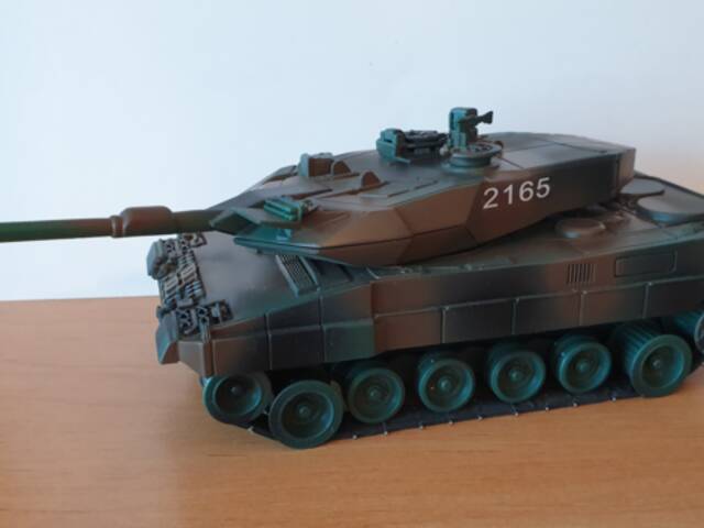 Prodám model tanku Leopard 2A5, 1:50.
