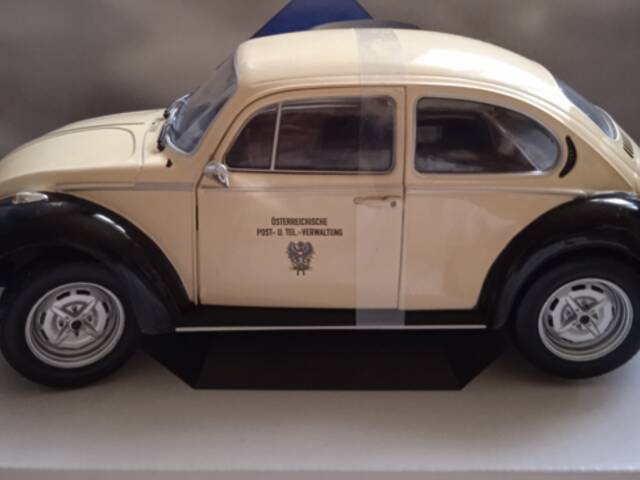 Prodám model vozu Volkswagen Beetle 1303