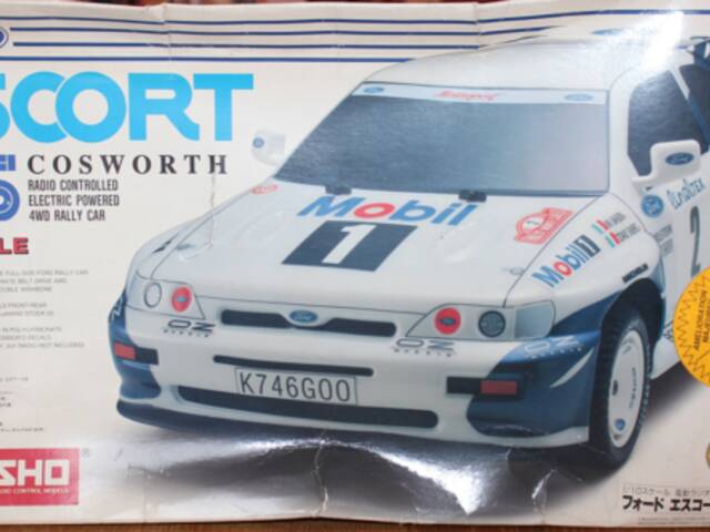 RC model Ford Escort RS Cosworth 1:00 Kyosho