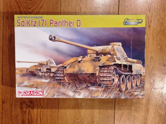 Sd.Kfz.171 Panther D - DRAGON 6299 Premium Edition