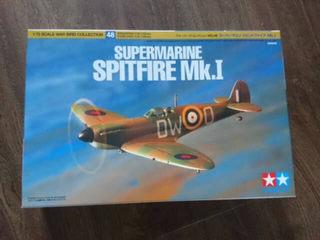 Supermarine Spitfire Mk.I  - Tamiya