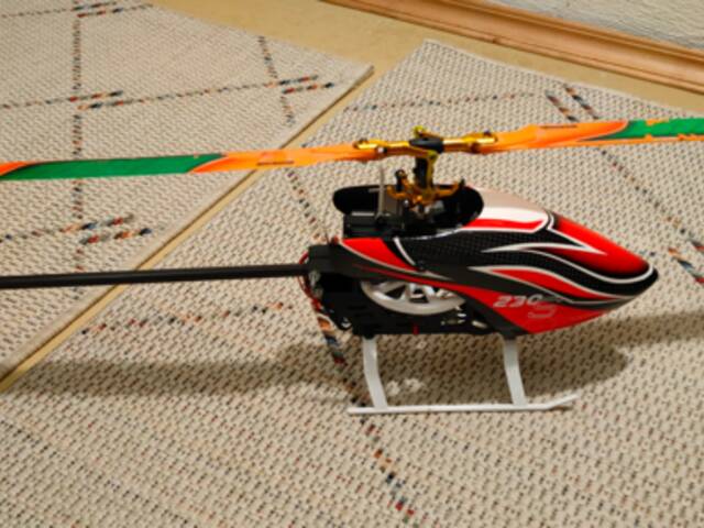 Vrtulník Blade 230 S V2