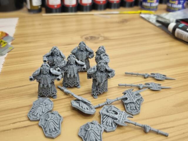 WarGaming figurky Throne Guards