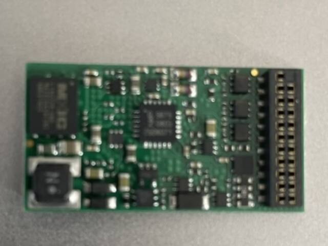 Zvukový dekodér loko TRIX 380 - 21 pin