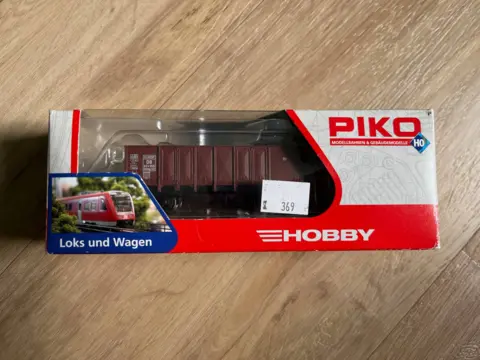 PIKO 57702 - nákladný vagón, DB