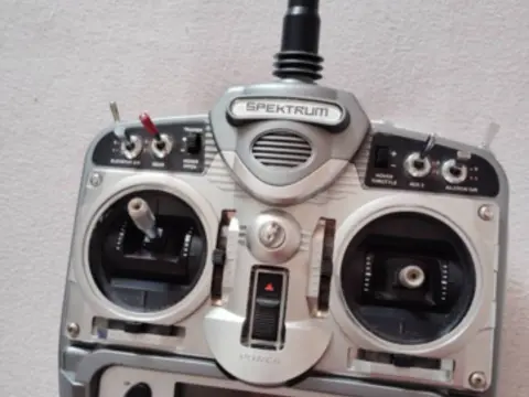 RC súprava Spectrum Dx7
