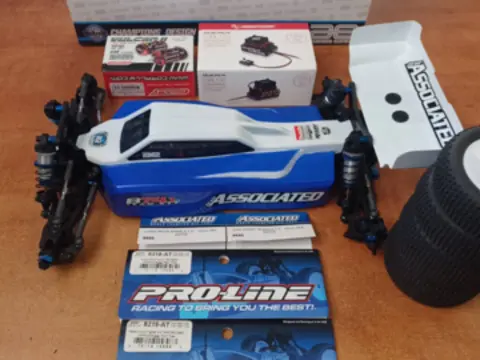 Team Associated B74.1d