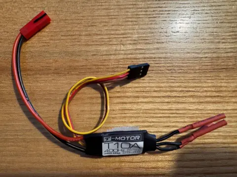 Regulátor T-motor T10A