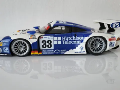 1/18 UT Models Porsche 911 GT1 Schubel Le Mans