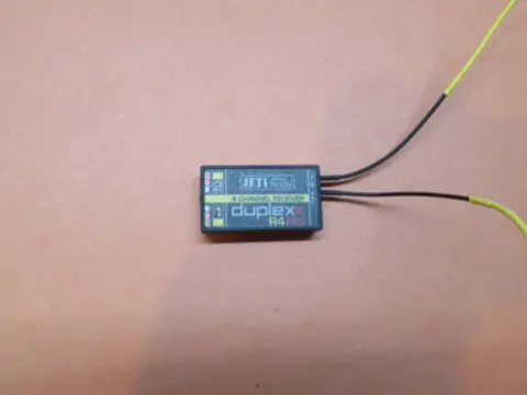 Přijímač JETI Duplex EX R4RES