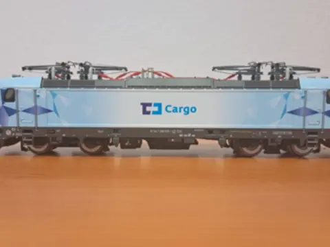 elektrické lokomotívy PIKO