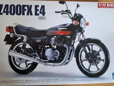 Kawasaki Z400FX 1981 od Aoshima