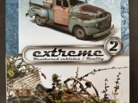AK Interactive Extreme 2 Weathered Vehicles / Reality