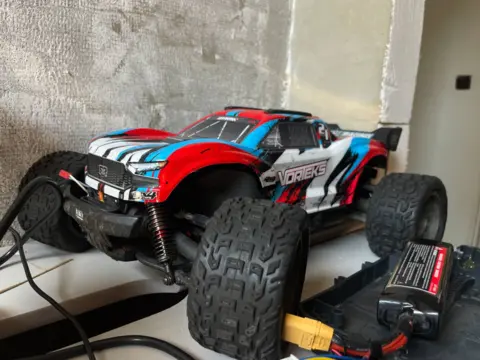 Armma Vorteks 4x4