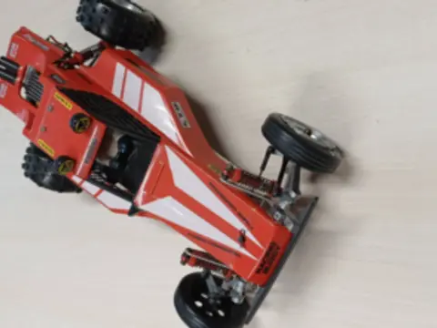 Buggy Kyosho Tomahawk