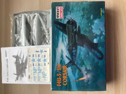 Corsair 1/48