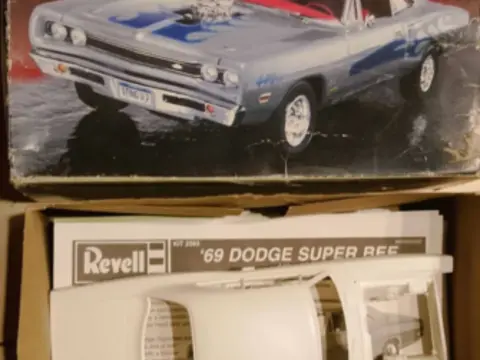 Dodge Super Bee