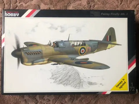 F.Firefly Special Hobby 1:72