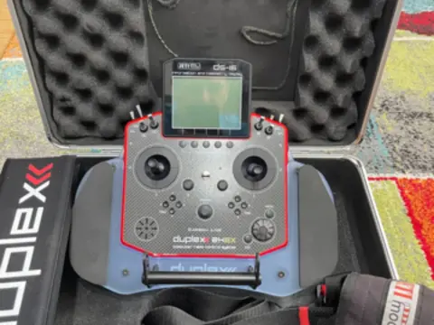 JETI DS-16