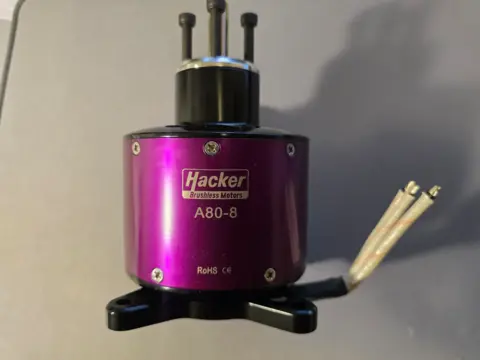 Motor Hacker A80-8