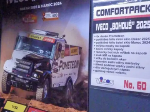 papierový model 1:32 Dakar