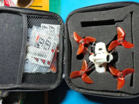 Prodám EMAX Tiny Hawk