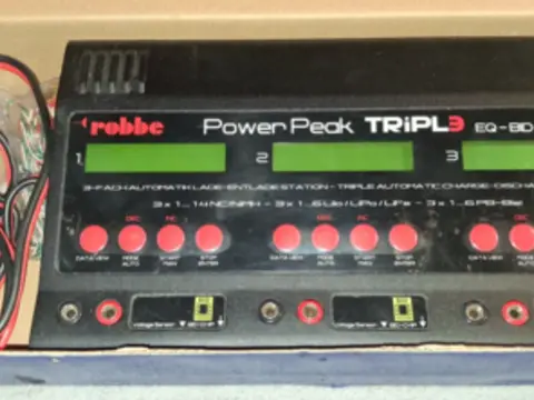 Robbe Power Peak Triple 3