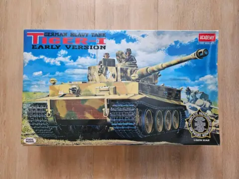 Tiger-I Early Version
