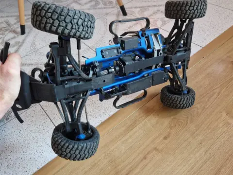 Traxxas slayer