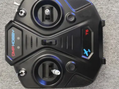 Vysílač OMP T6